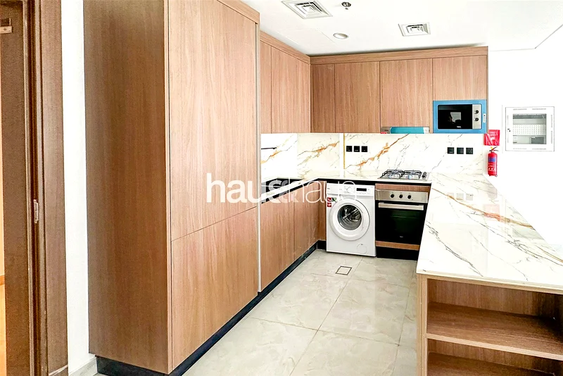 Brand New | Penthouse Floor | Newly Rented63209791625217114