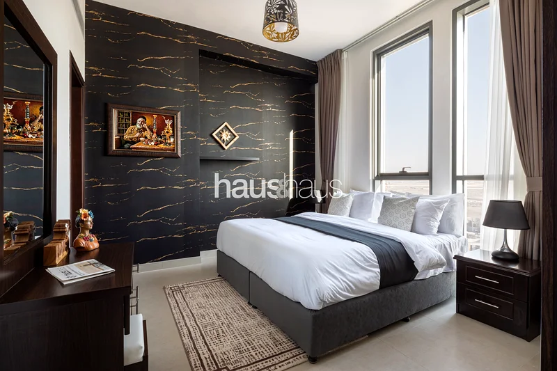 Exquisite 2 BR | Plenty of Amenities |  Cosy63829426843010111