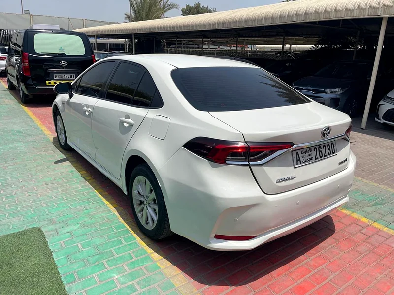 TOYOTA COROLLA63147688743938113