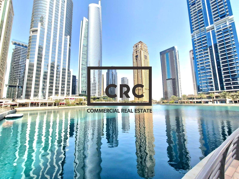 مطعم استثماري | على مقربة من البحيرة | إقبال كبير63186215808001114