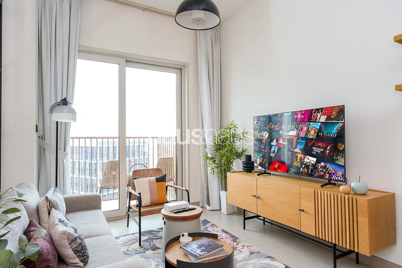 Stylish | Beautiful Neighbourhood | Near Park63830640437377110
