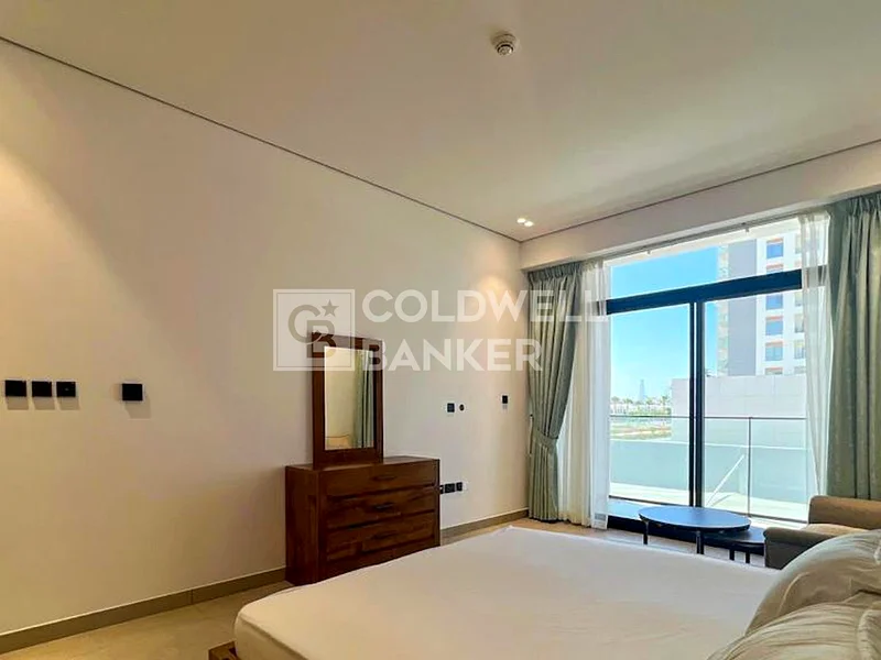 Fully Furnished | Large Studio | Prime Location62890343702403113