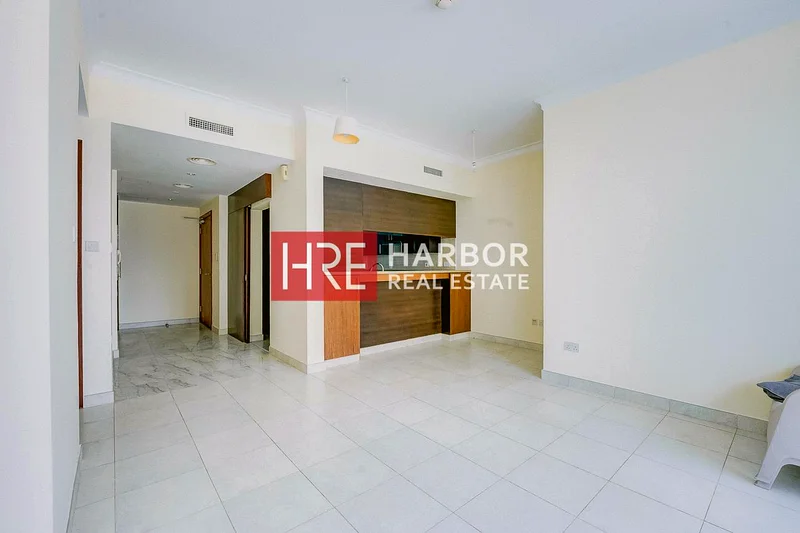 Lake View | Huge Balcony | Spacious Layout63808541153921112