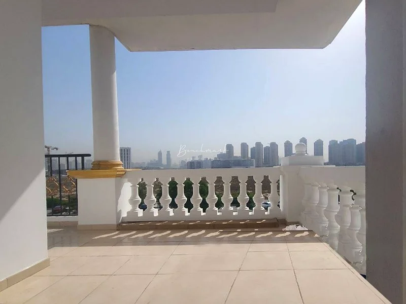 Vacant Ready to Move |Upgraded |Huge Balcony62890343708033114