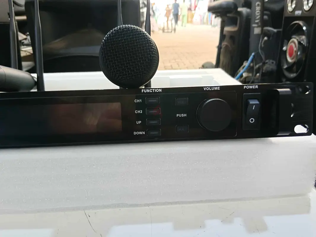 Shure AD4D Digital Wireless Microphone System - Your Sound Solution!63230187334531115