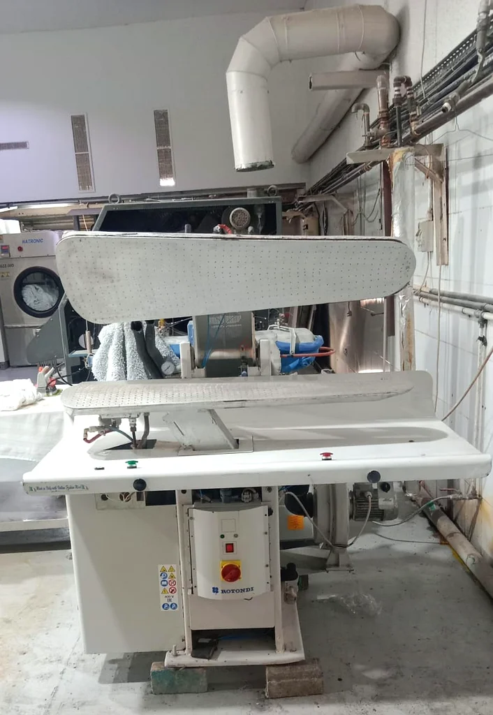LAUNDRY UTILITY STEAM PRESS WITH BOILER63259707315329114