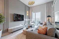 Luxurious 2BR | Pool and Golf Course View