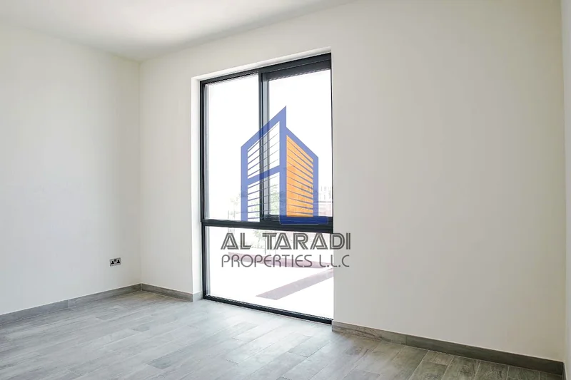 شقة رائعة بـ 3 غرف نوم + غرفة خادمة | في مجتمع فاخر63152754556931113