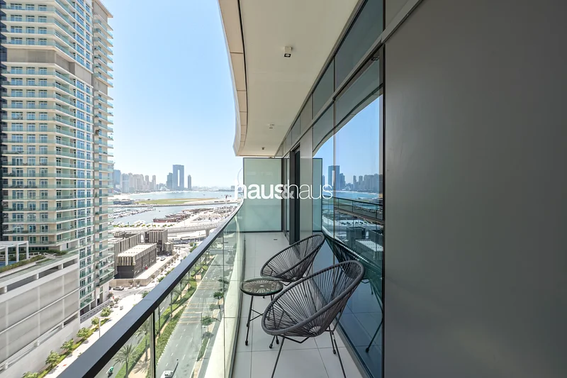 Beach at Your Doorstep | Partial Sea View | Cosy63829677047427113