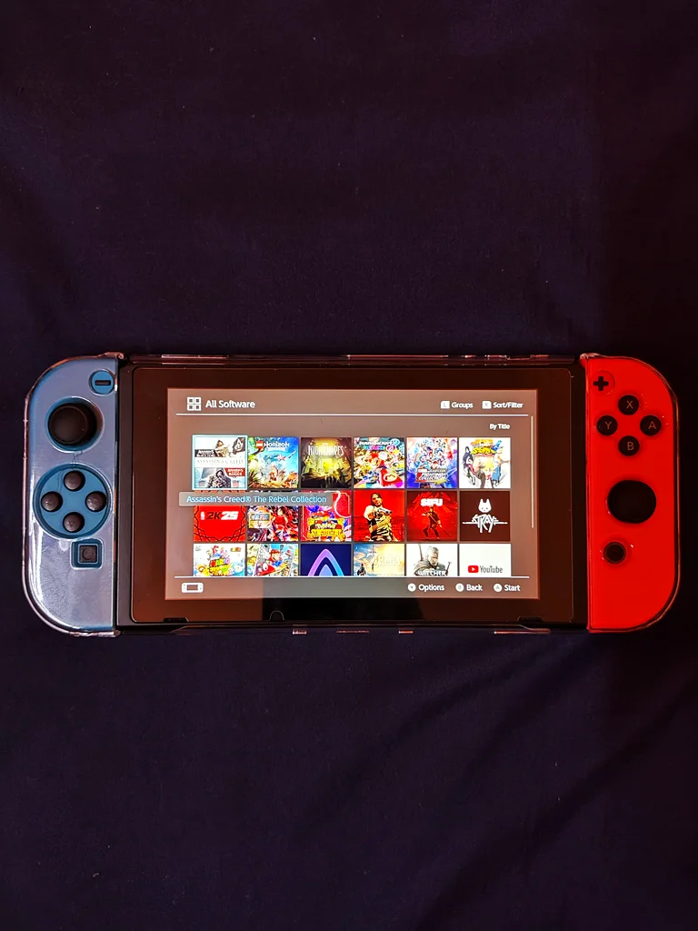 Nintendo switch V2 ( jailbreak ) FOR SALE63201164215682111