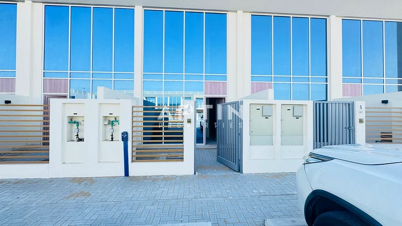 استمتع بالراحة والأناقة – فيلا من غرفة نوم واحدة في حي هادئ63735763448195110