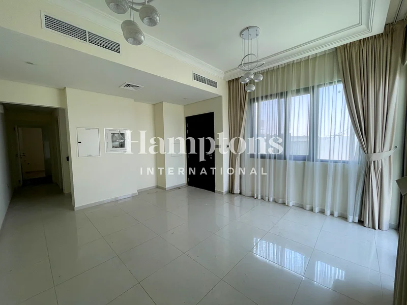 Single Row | Desert View | Huge Plot63740961655170114