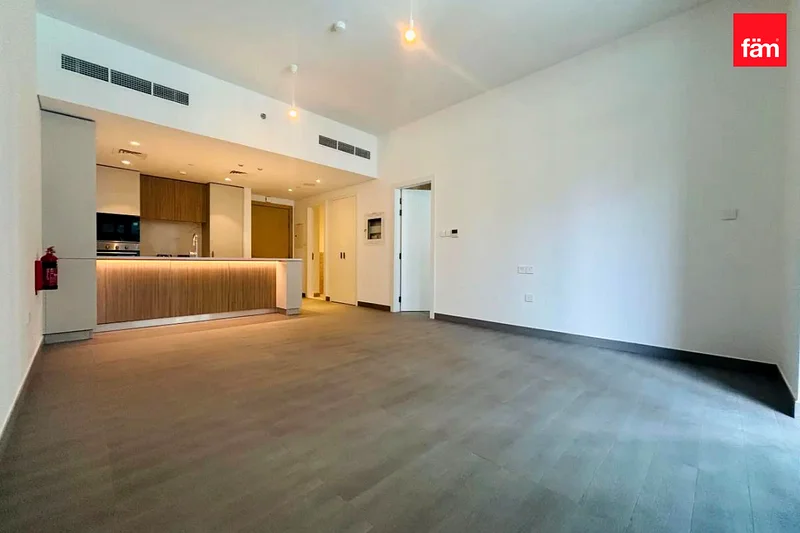 Brand New | Park View | Vacant |64014294332162111