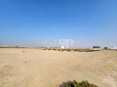 Close to Community Garden | Premium Plot | Prime Location