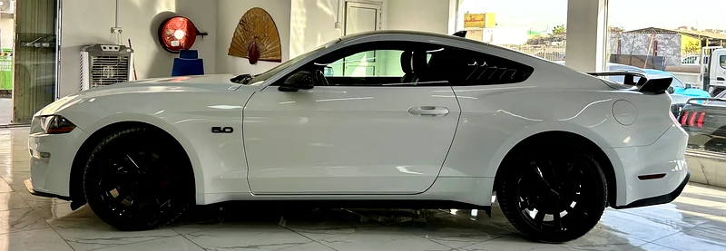 Ford Mustang GT Premium63167558045443113