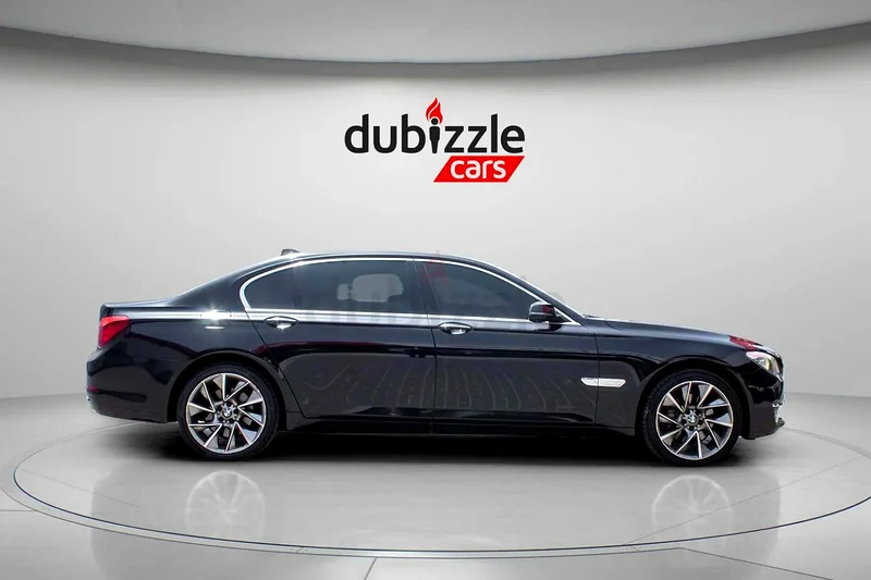 AED 2214/month | 2015 BMW 7-Series  | GCC Specs | Ref#32950063227776061825113