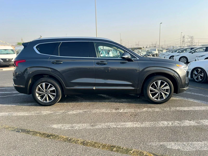 2020 Hyundai Santa Fe- Limited - 2.4L V4 - Full Option Panoramic View - Push Start - Leather and Ele63406901428867114