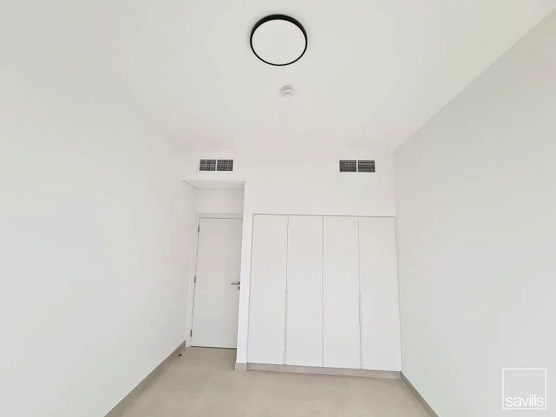 منزل متصل فسيح | أنيق | ببركة سباحة خاصة63654747012995114
