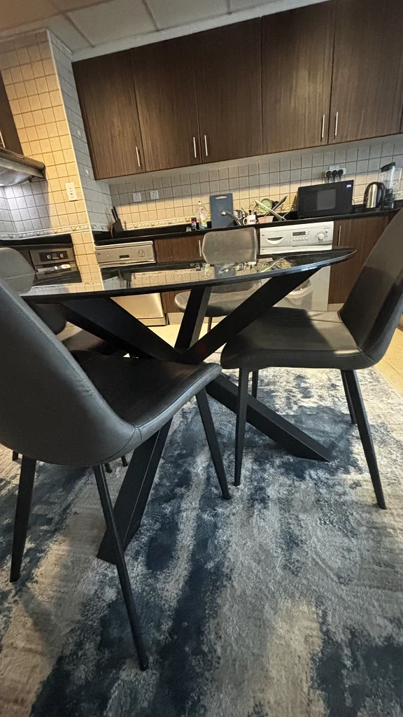 Dining Table with Elegant Green Marble Top63180361159809111