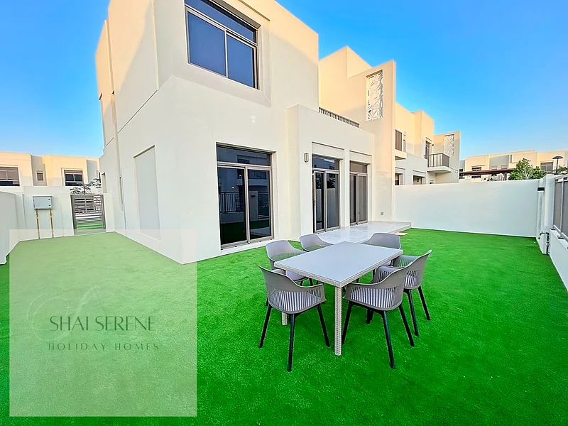 Bright | 4 plus Maids Townhouse | Furnished | Bills Included63828470413186110