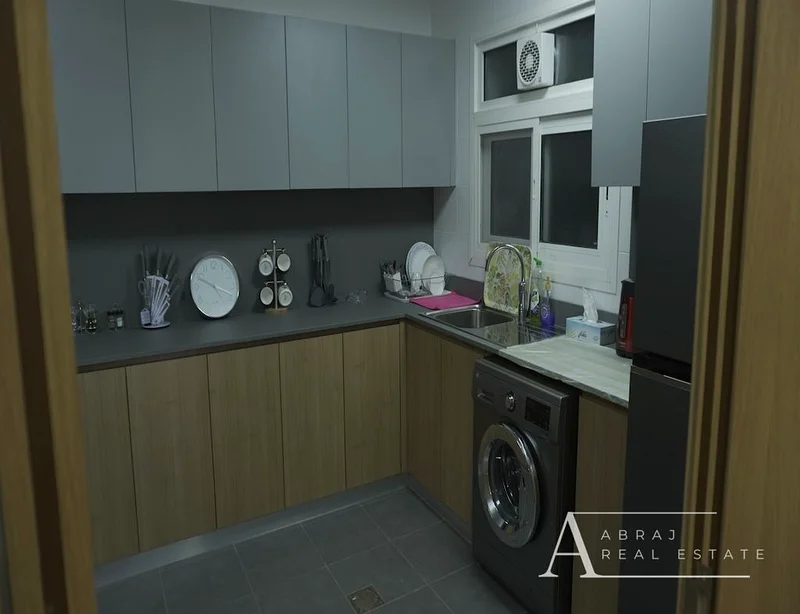 Contemporary Apartment | Ultimate Beachfront Comfort63205839694978112