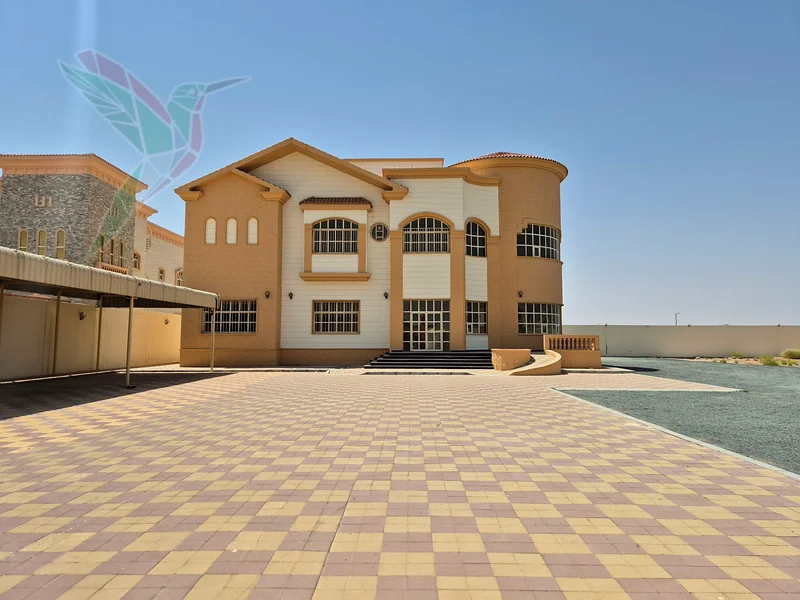 شقة كبيرة مستقلة مع فناء كبير خارج المطبخ633066805153301116