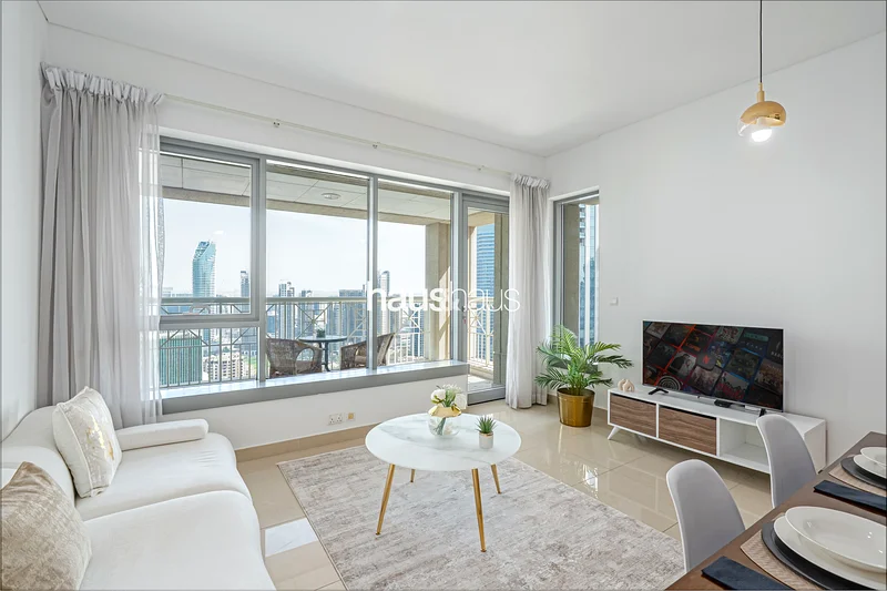 Burj Khalifa View | Spacious 3BR | Central63833203027587112