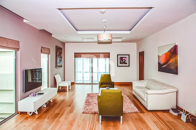 البنتهاوس | إطلالات خلابة على البحر والجزر63197110946818112