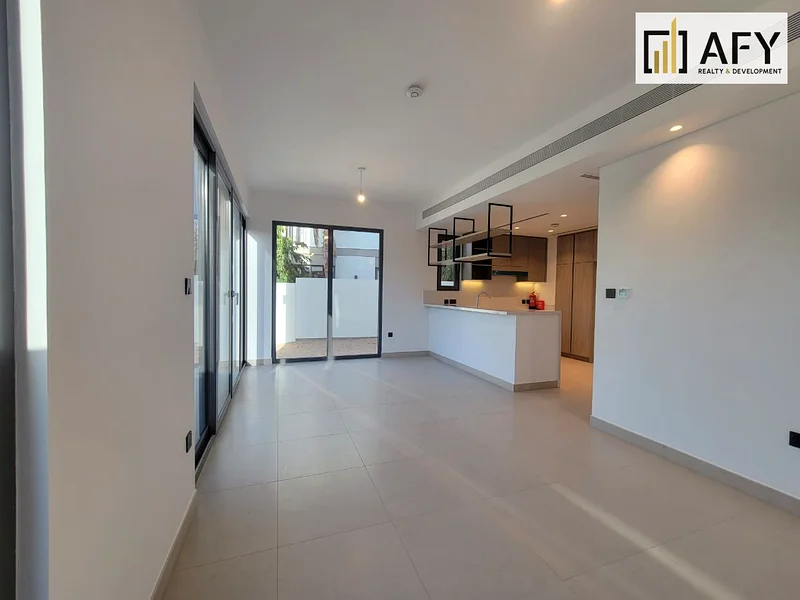 جديد بالكامل | مساحة معيشة كبيرة ومشرقة | شاغر63930162121218114