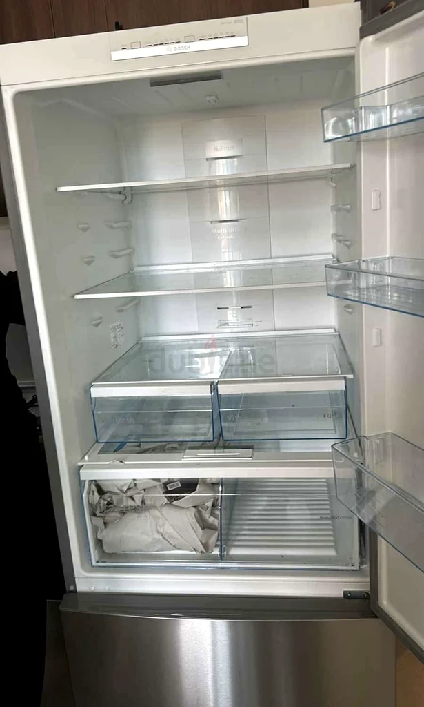 Bosch Latest Model Bottom Freezer refrigerator63168056150018113