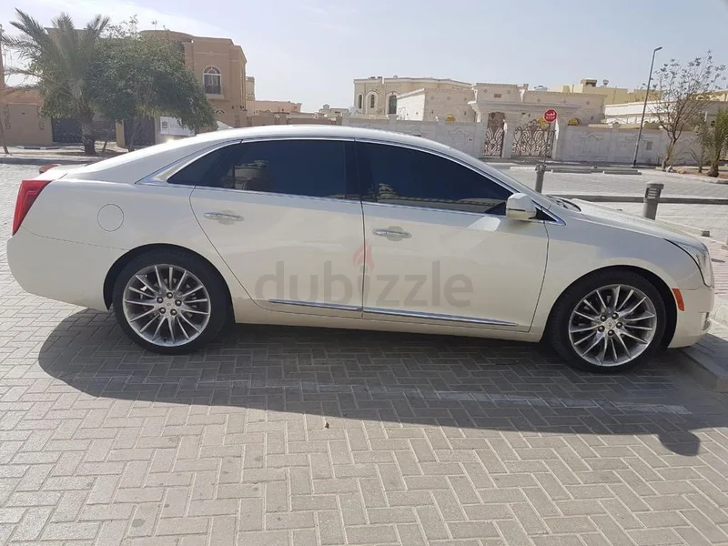 للبيع Cadillac XTS 2013 - مواصفات GCC62929647752449112