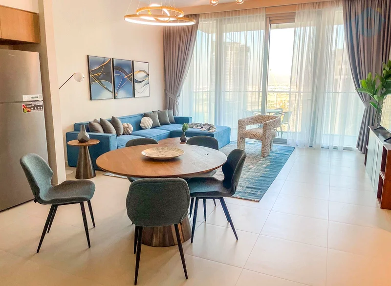 Feels Like Home: Premium Amenities and High End Furnishings62936651398531111