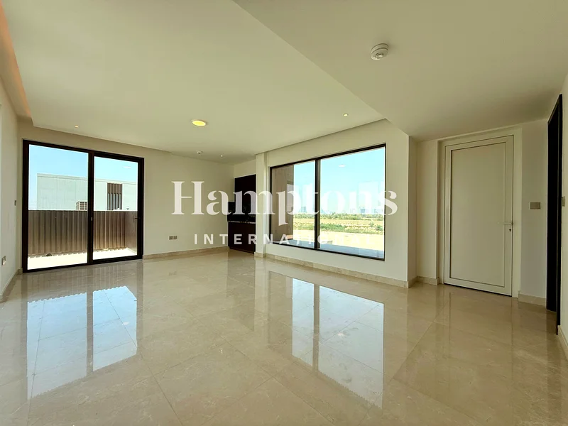 Newly Build | Single Row | Huge Plot63753557969410114
