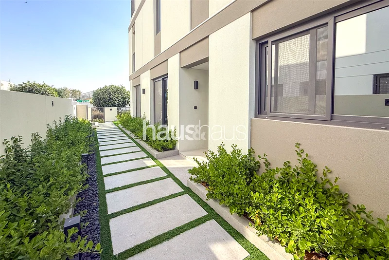 Upgraded | Closed Kitchen | Family Home63238087628289111