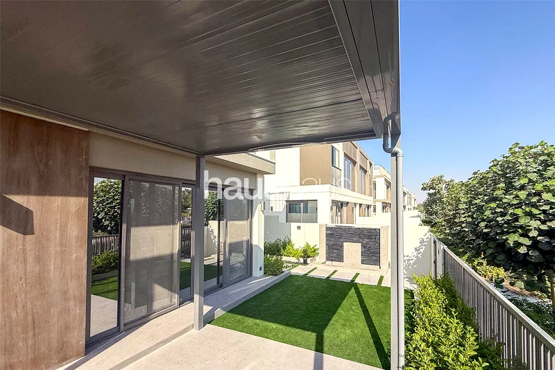 Upgraded | Closed Kitchen | Family Home63238087628289113