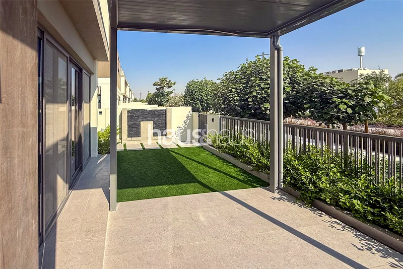 Upgraded | Closed Kitchen | Family Home63238087628289112