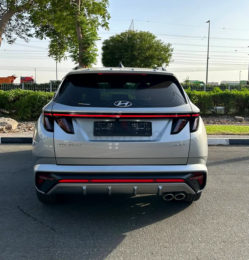 Hyundai tucson N Line gcc specs under waranty full history service63169441682690111