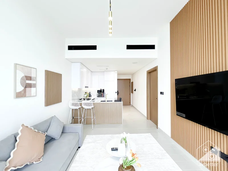 Luxury 1BHK Binghati Amber, ALL BILLS + FREE Parking & Wifi63835395629442113