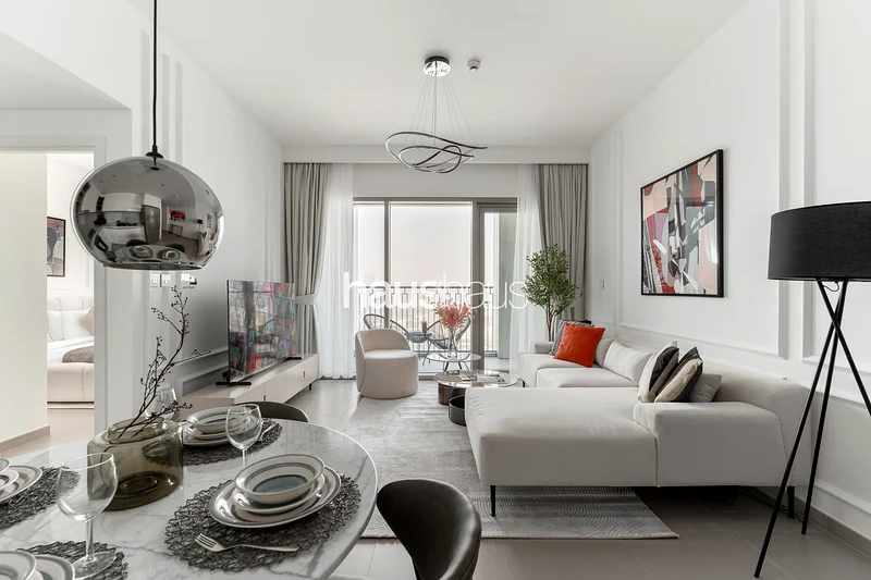 Great Views | Superb Amenities | Chic 1BR63829301167235114