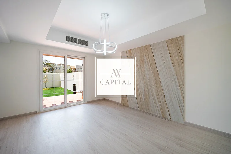 Renovated | Close To Lake | 2 beds | Study | Maid63729126023553110