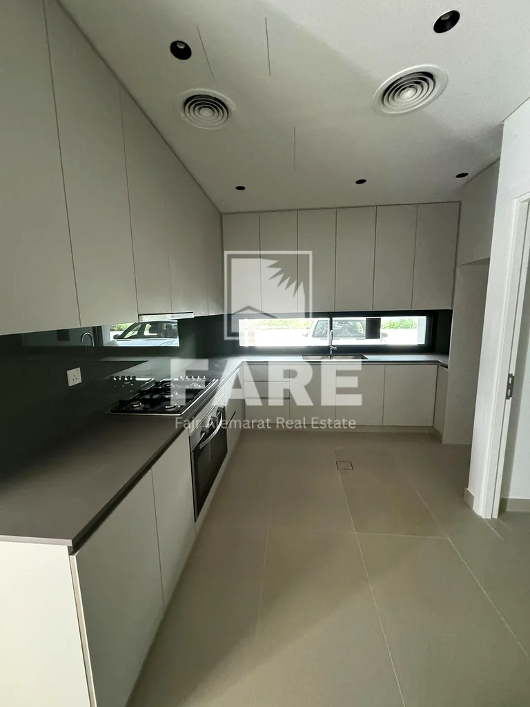 A townhouse ready for living in Sindyan Masaar63201135383298113