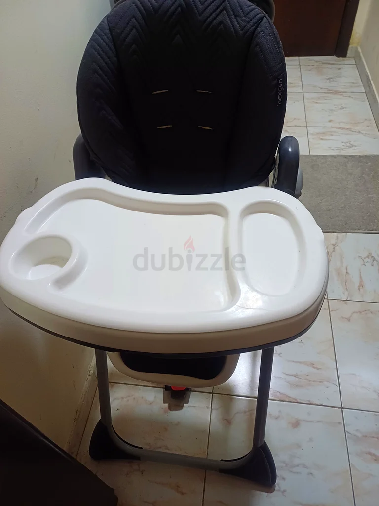 كرسي عالٍ مريح للرضع لتسهيل التغذية63203183298563114