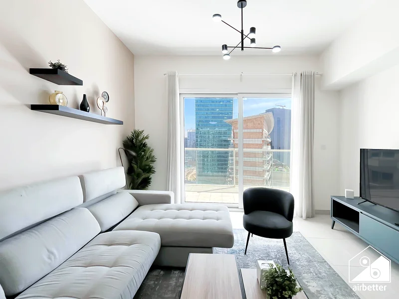 Modern 1BHK Apartment in Prime Location & Stunning Views – All Bills Included + Free WIFI & Parking63835996003587111