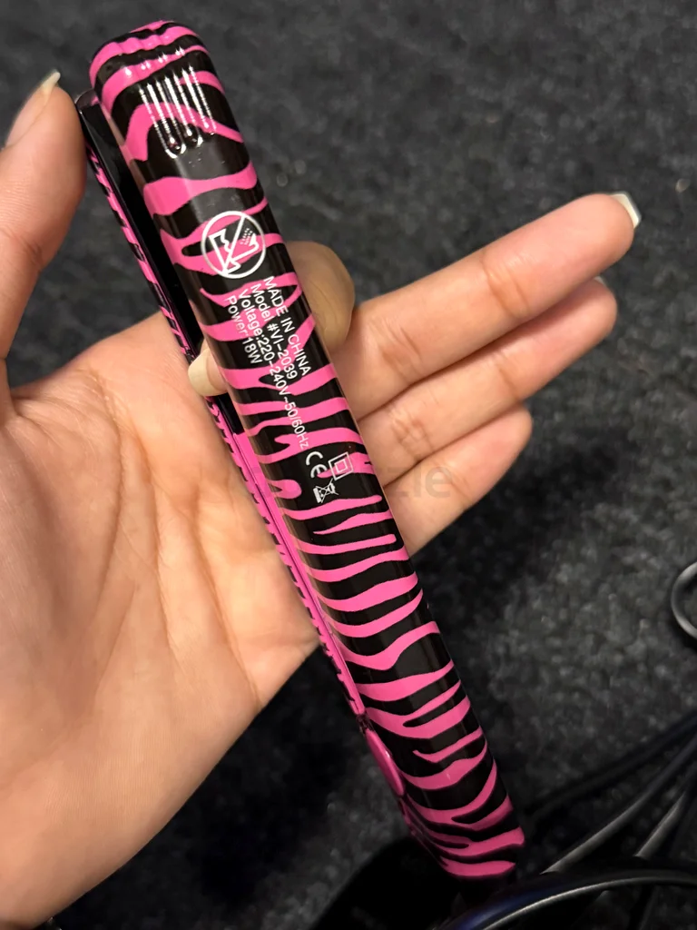 Mini Pink Zebra Hair Straightener63243683069697111