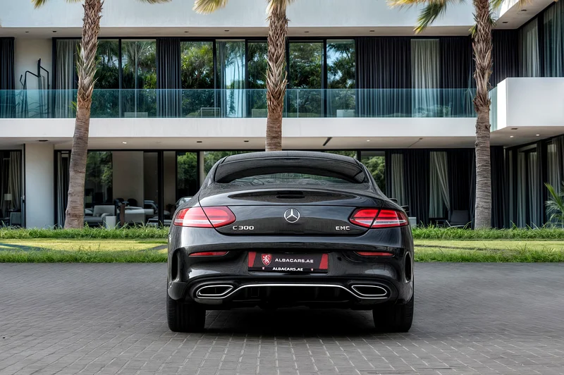 2,448 م  |  دفعة مقدمة 0% | C300 AMG | عرض معلومات على الزجاج الأمامي!63176168102914114