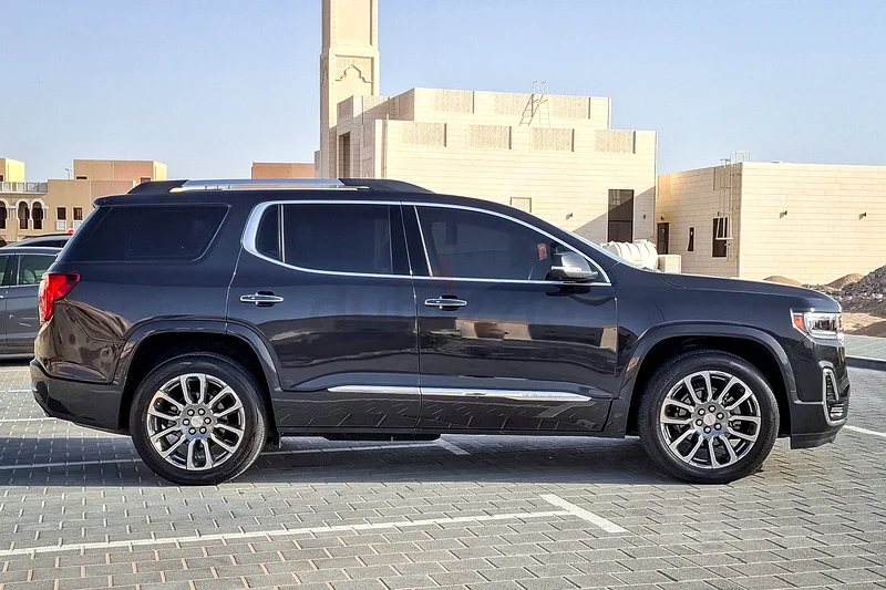 AED 956 شهريًا | 2020 جي إم سي أكاديا دينالي | مواصفات دول مجلس التعاون الخليجي | رقم المرجع#33175163174775003905113