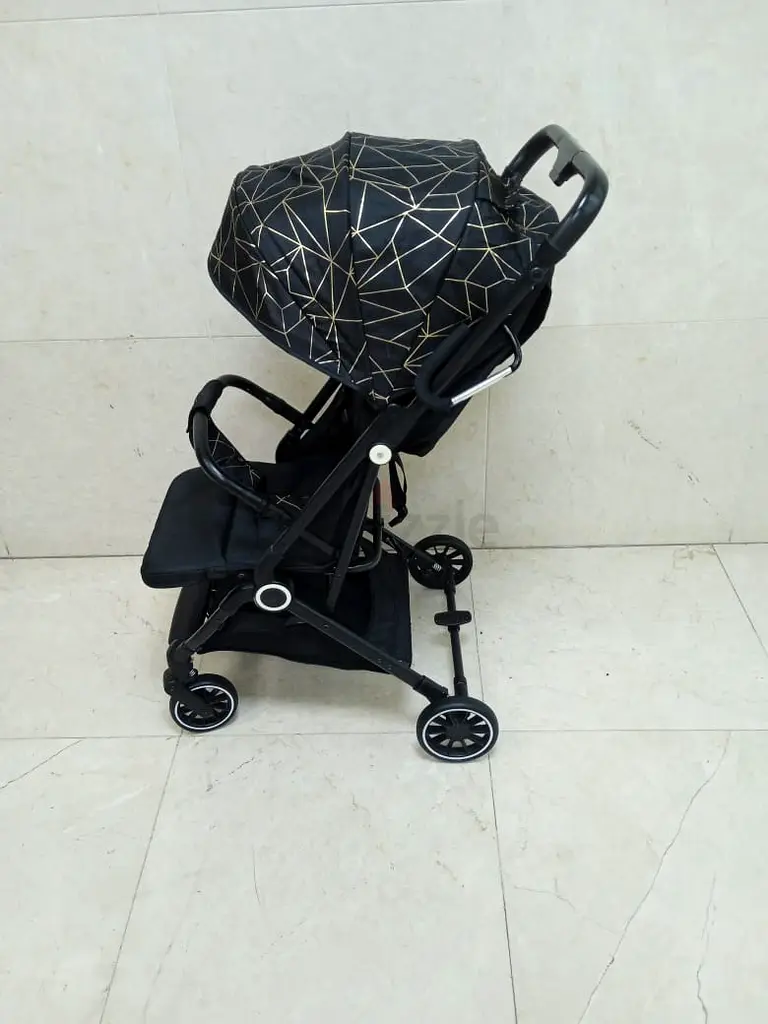 Travel stroller63206384690945114
