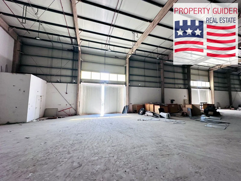 2000 SQMTRS  WAREHOUSE  IN MAFRAQ63164780125825112