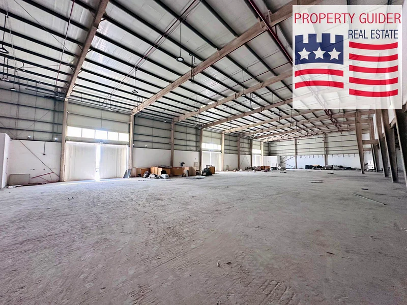 2000 SQMTRS  WAREHOUSE  IN MAFRAQ63164780125825114