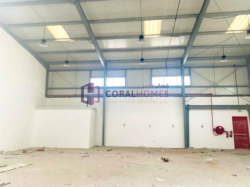 Brand New Independent Warehouse | 250 KW | 8 Meters63195074064130113